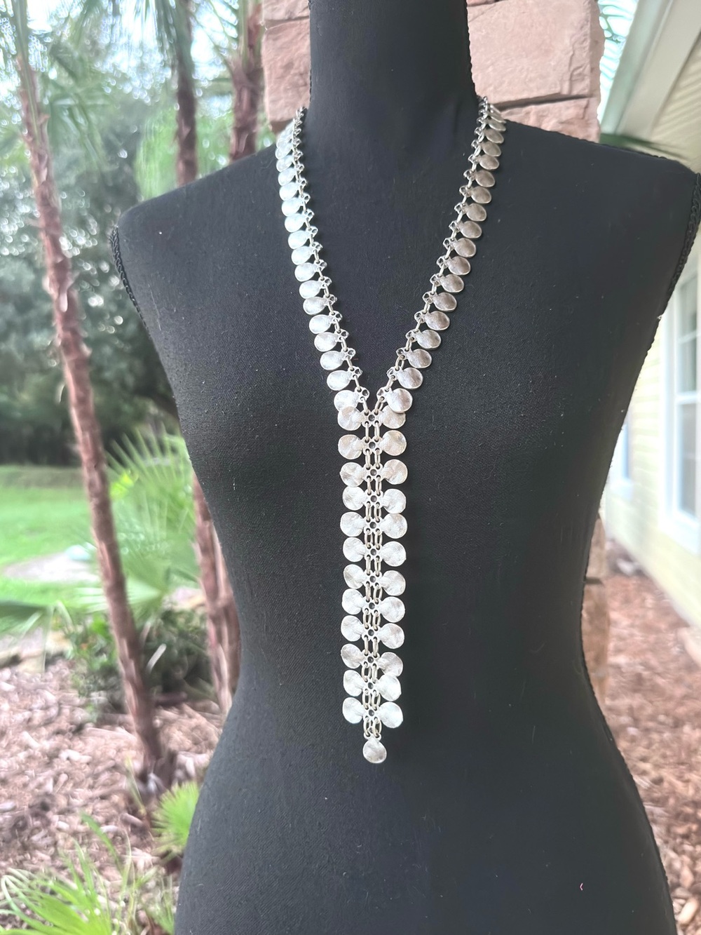 NECKLACE ~ Elegant Silver Disc Y-Drop Steel Hammered Accent Necklace